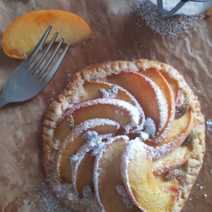 peach galette