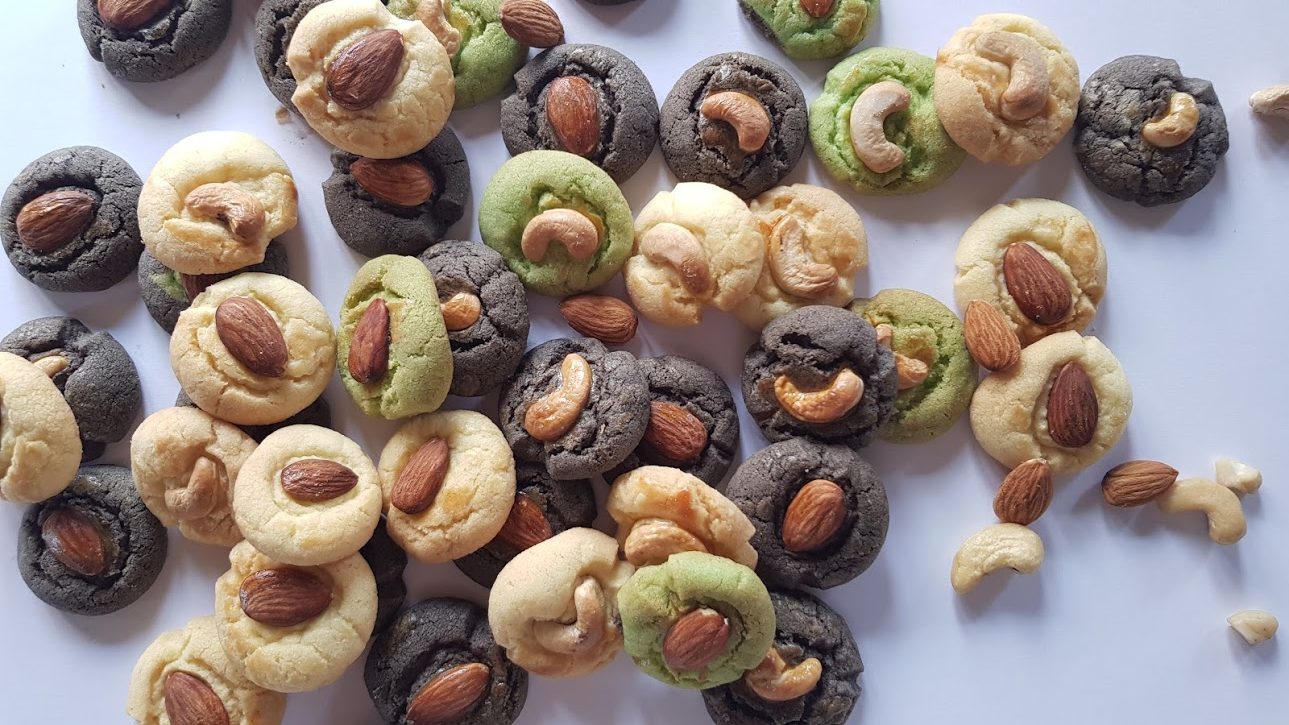 Nut Cookies
